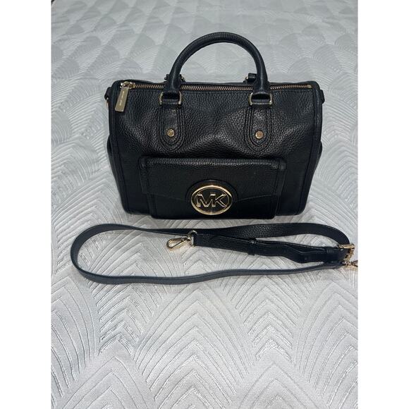 Michael Kors Black Leather Satchel + Brand New Passport Holder/Wallet - Picture 4 of 17